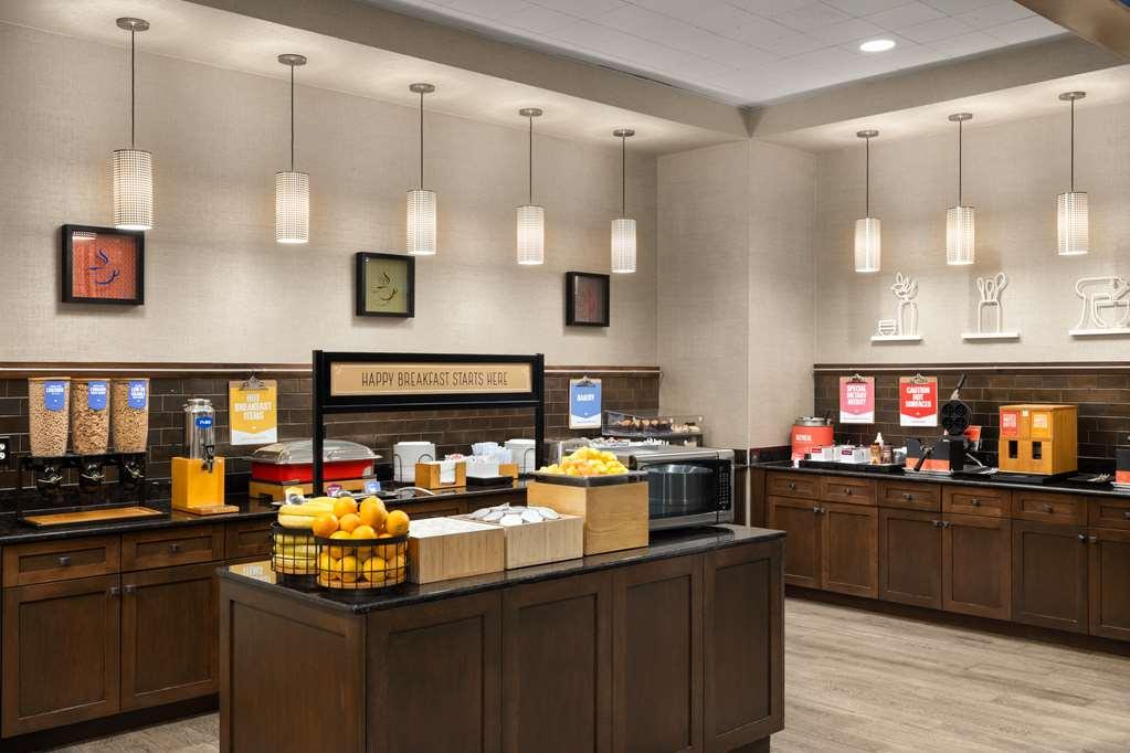 Hampton Inn & Suites Orlando/Downtown South - Medical Center Restoran fotoğraf